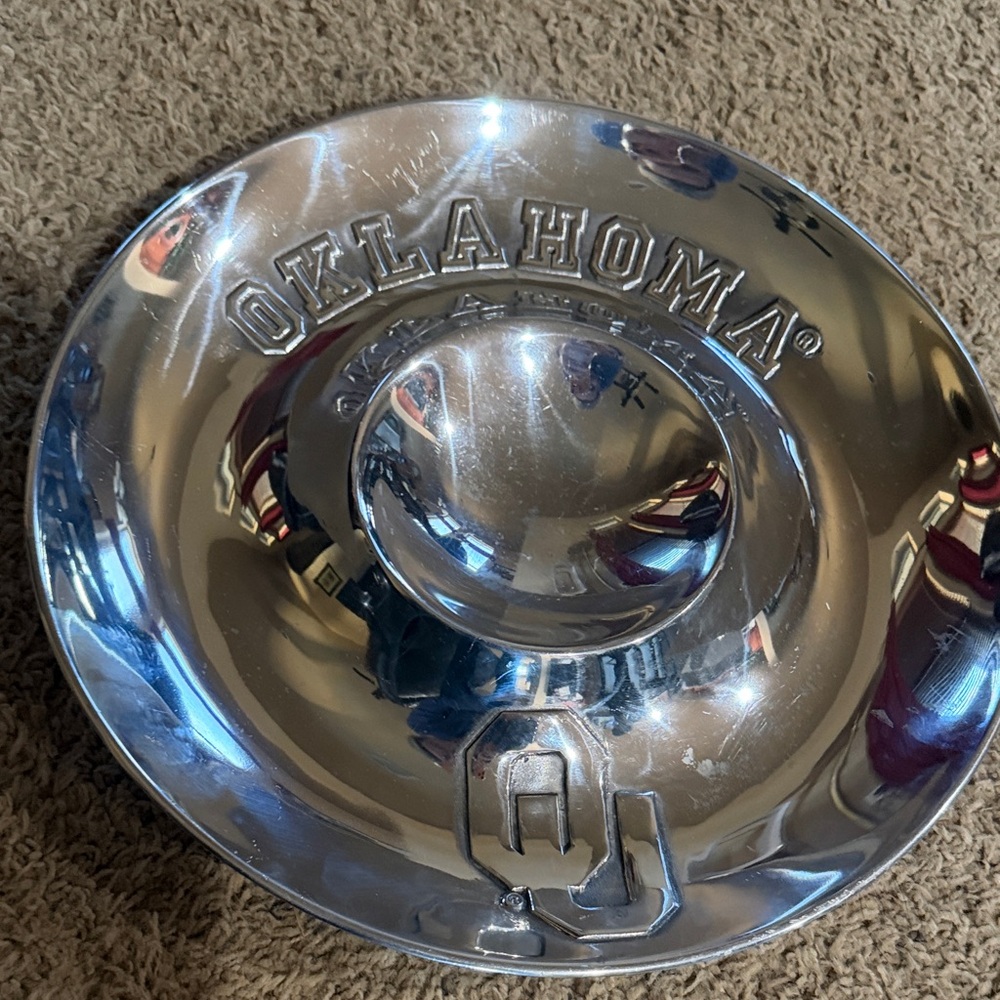 Wilton Armetale Metallic Silver Round Platter Oklahoma Sooners Chip and Dip